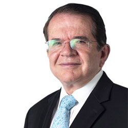 Dr. Jaime Parada Ávila